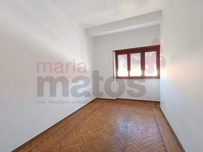 Apartamento T3 para Arrendamento em Lourinhã e Atalaia Foto 7