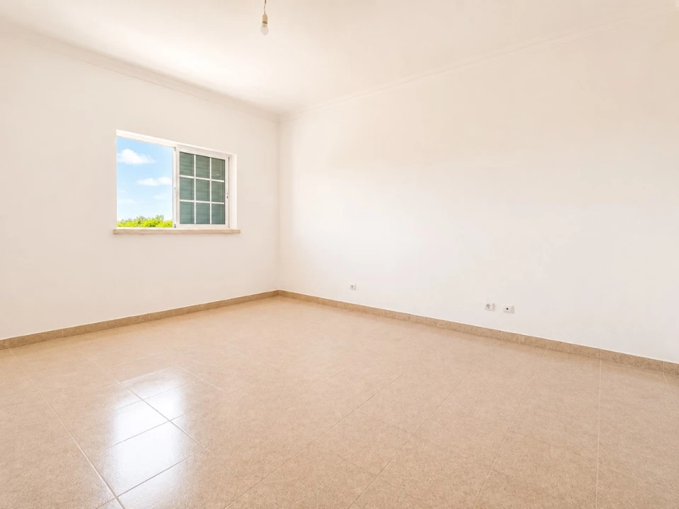 Moradia T4 para Venda em Fronteira Foto 14