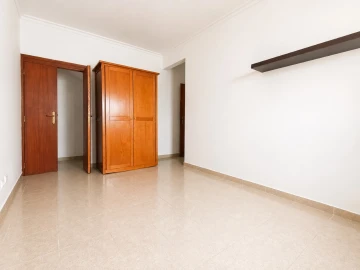 Moradia T4 para Venda em Fronteira