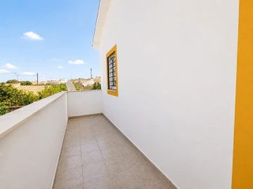 Moradia T4 para Venda em Fronteira