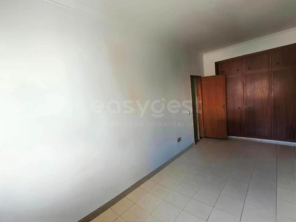 Apartamento T3 para Venda em Baixa da Banheira e Vale da Amoreira Foto 19