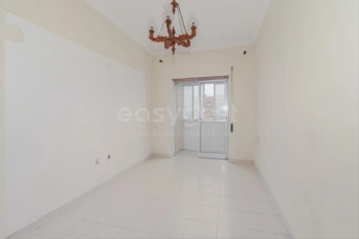 Apartamento T3 para Venda em Baixa da Banheira e Vale da Amoreira