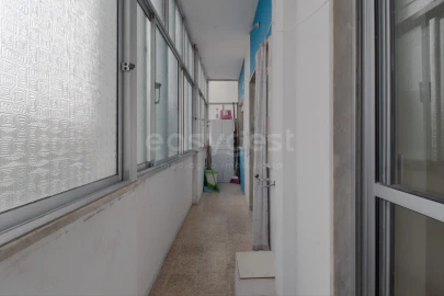 Apartamento T3 para Venda em Baixa da Banheira e Vale da Amoreira