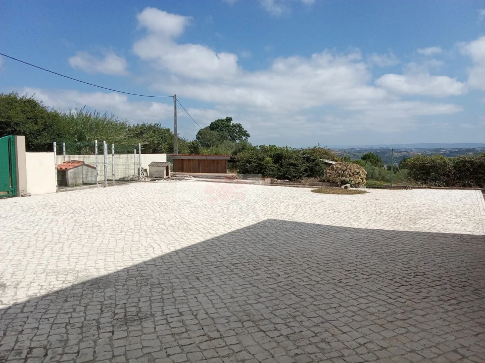 Moradia T6 para Venda em A dos Negros Foto 8