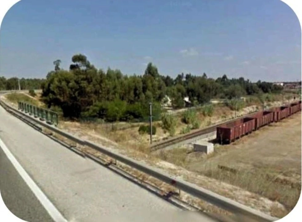 Terreno para Venda em Pegões Foto 1