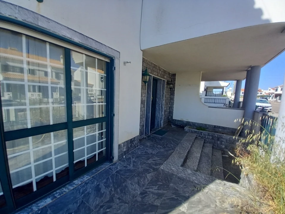 Moradia T4 para Venda em Santo Isidoro Foto 51