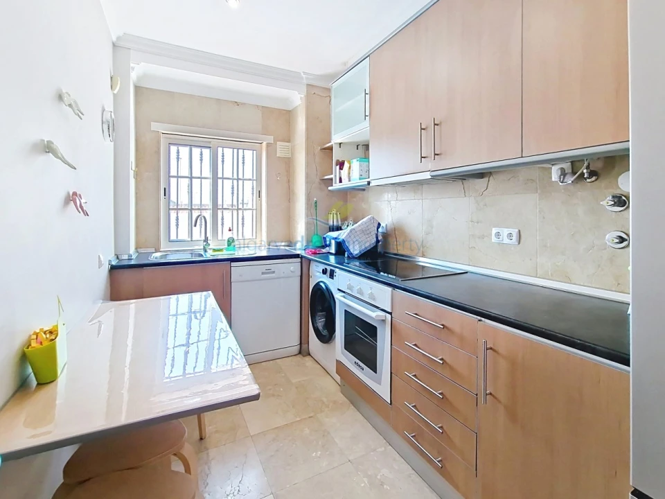 Apartamento T2 para Venda em Albufeira e Olhos de Água Foto 9