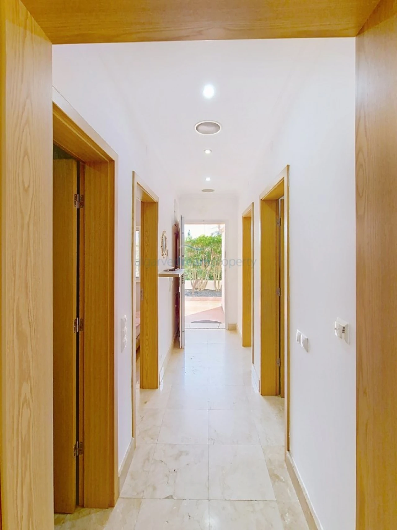 Apartamento T2 para Venda em Albufeira e Olhos de Água Foto 10