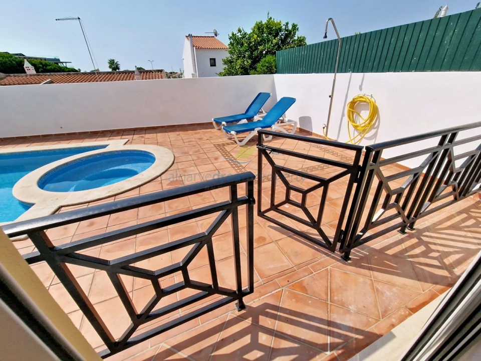 Apartamento T2 para Venda em Albufeira e Olhos de Água Foto 17