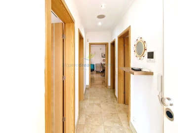 Apartamento T2 para Venda em Albufeira e Olhos de Água