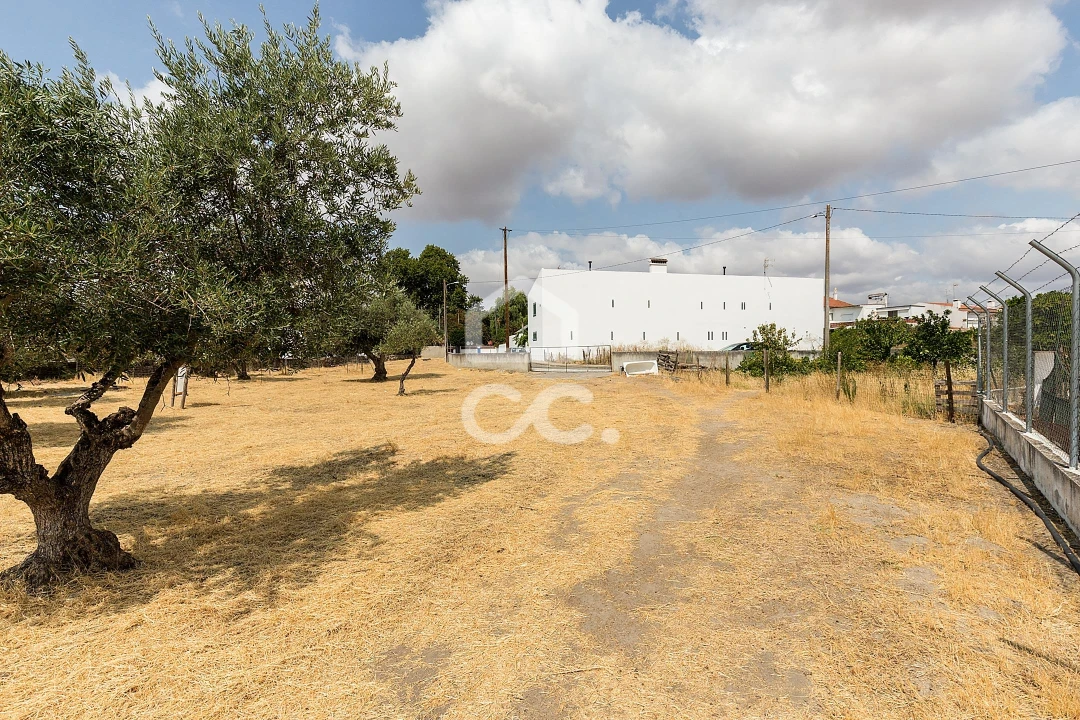 Terreno para Venda em Santa Eulalia Foto 4