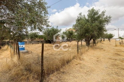 Terreno para Venda em Santa Eulalia