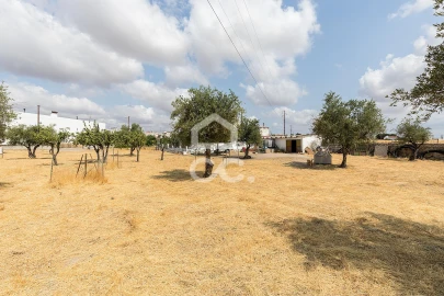 Terreno para Venda em Santa Eulalia