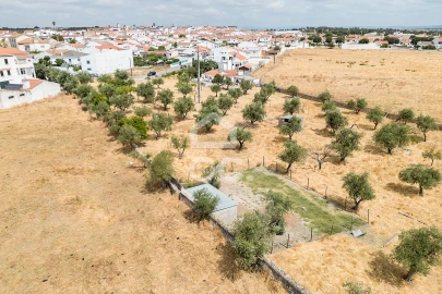 Terreno para Venda em Santa Eulalia