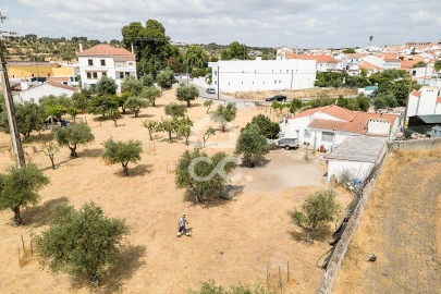 Terreno para Venda em Santa Eulalia