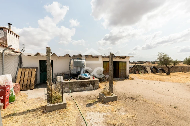 Terreno para Venda em Santa Eulalia Foto 3