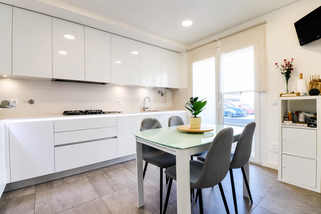 Apartamento T2 para Venda em São Martinho do Bispo e Ribeira de Frades Foto 2