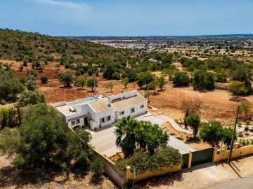 Moradia T4 para Venda em Silves