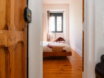 Apartamento T2 para Arrendamento em Alcantara
