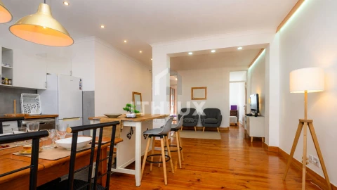 Apartamento T2 para Arrendamento em Alcantara