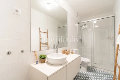 Apartamento T1 para Venda em Lordelo do Ouro e Massarelos