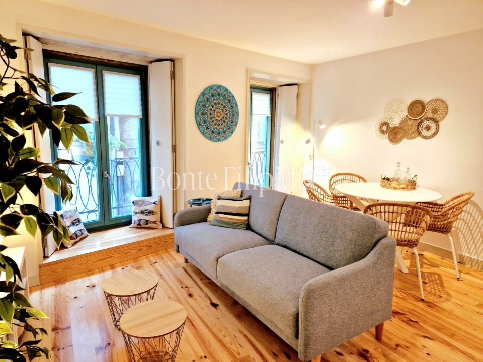 Apartamento T1 para Venda em Lordelo do Ouro e Massarelos Foto 1