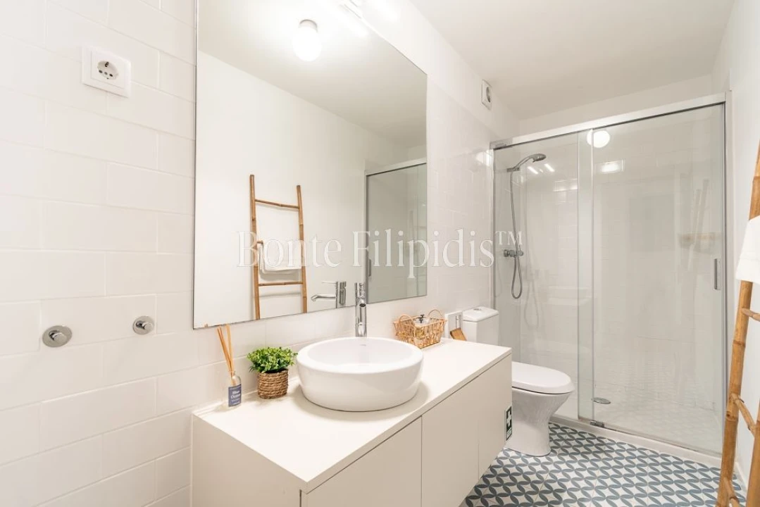 Apartamento T1 para Venda em Lordelo do Ouro e Massarelos Foto 17