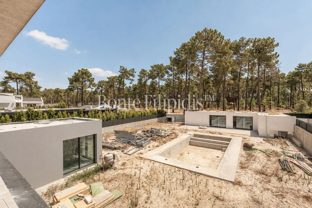 Moradia T6 para Venda em Corroios Foto 10