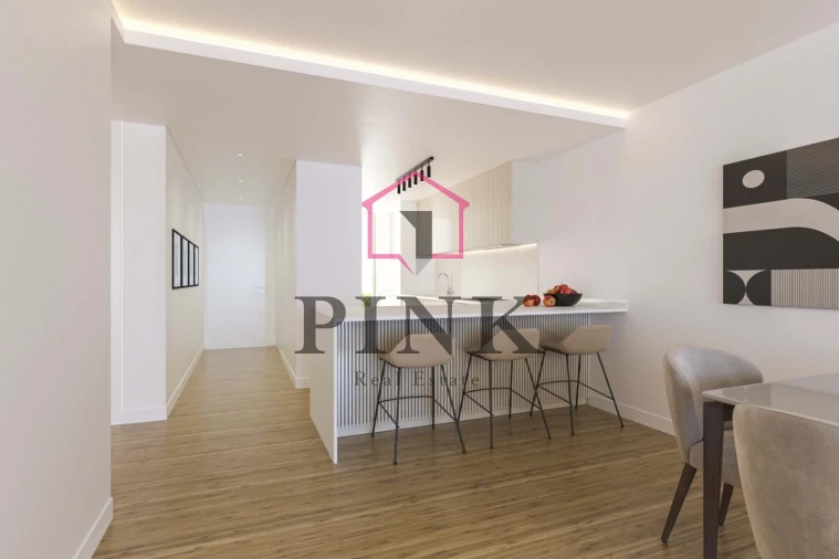 Apartamento T1 para Venda em São Martinho Foto 5