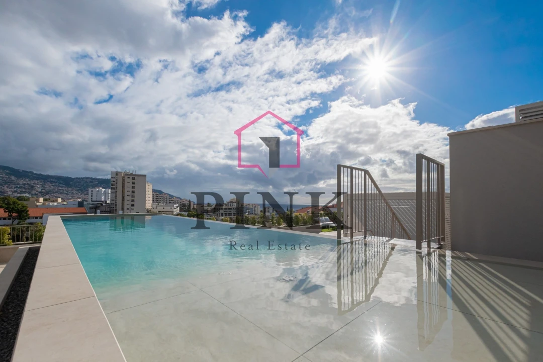 Apartamento T2 para Venda em São Martinho Foto 1
