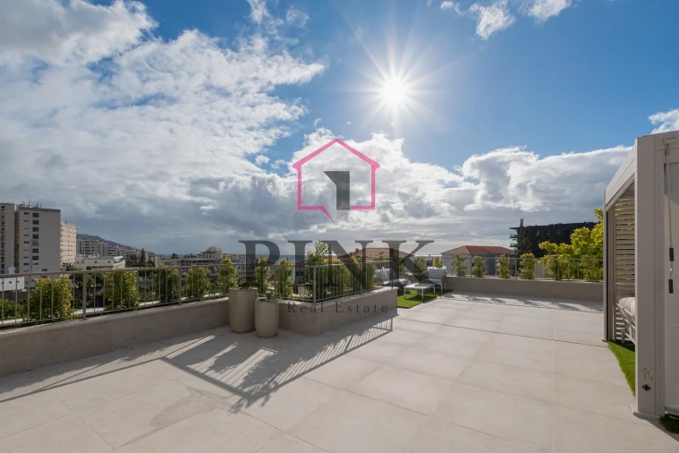 Apartamento T2 para Venda em São Martinho Foto 24