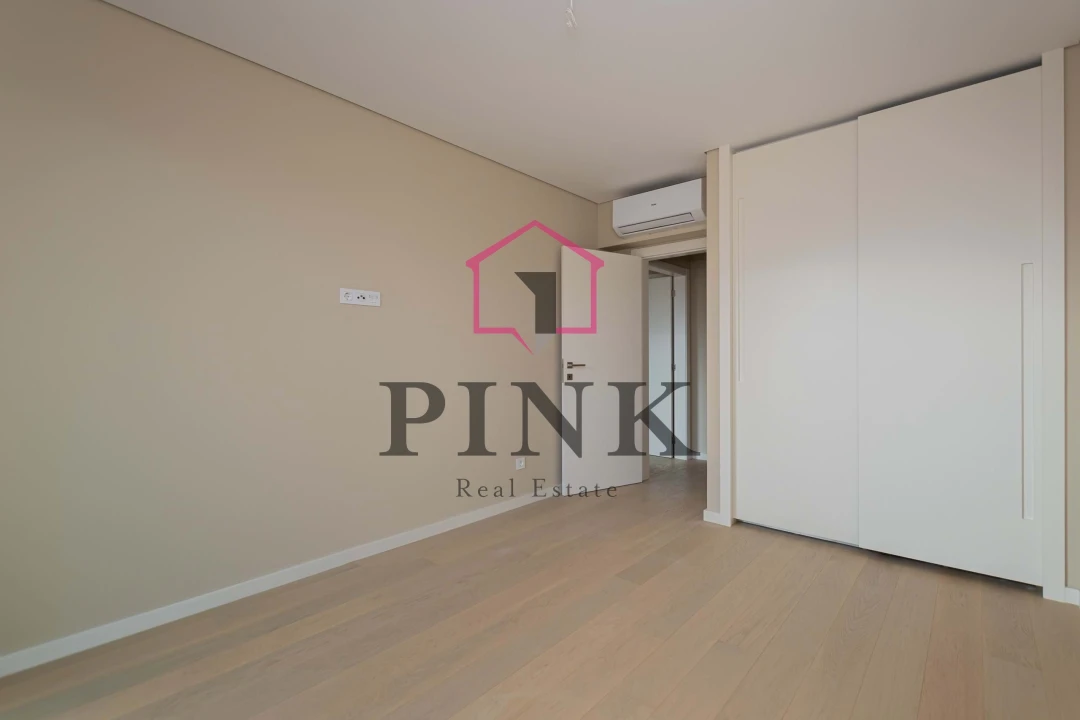 Apartamento T2 para Venda em São Martinho Foto 19