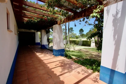 Moradia T8 para Venda em Aljezur