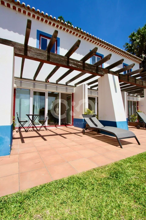 Moradia T8 para Venda em Aljezur