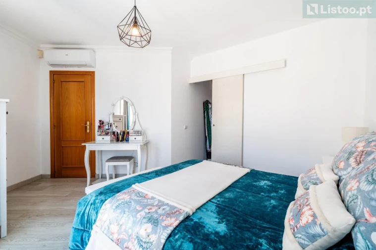 Moradia T3 para Venda em Albufeira e Olhos de Água Foto 32