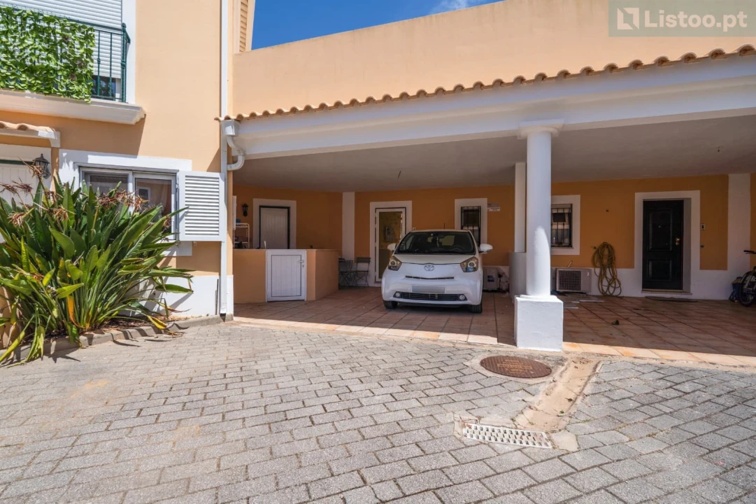 Moradia T3 para Venda em Albufeira e Olhos de Água Foto 4