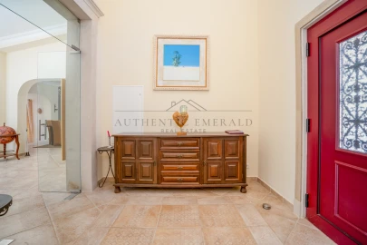 Moradia T3 para Venda em Loule (São Sebastião)