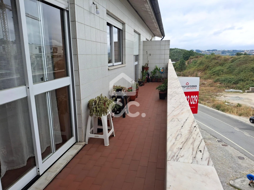Apartamento T3 para Venda em Cristelos, Boim e Ordem Foto 2