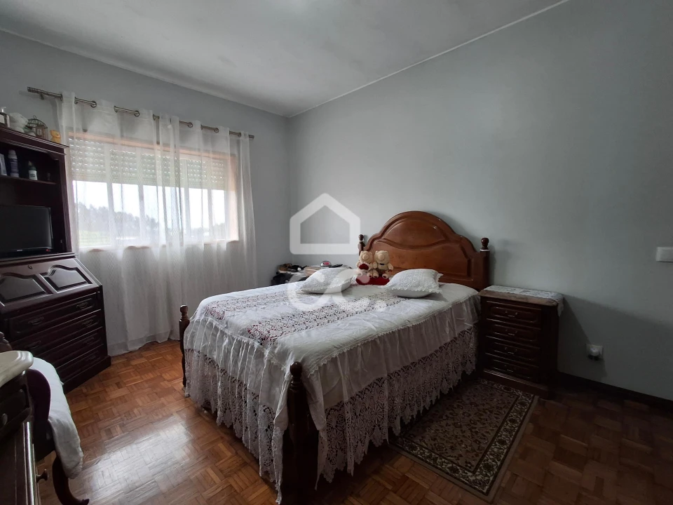 Apartamento T3 para Venda em Cristelos, Boim e Ordem Foto 11