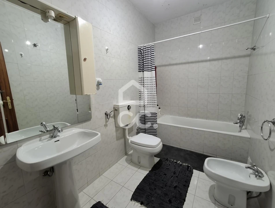 Apartamento T3 para Venda em Cristelos, Boim e Ordem Foto 14