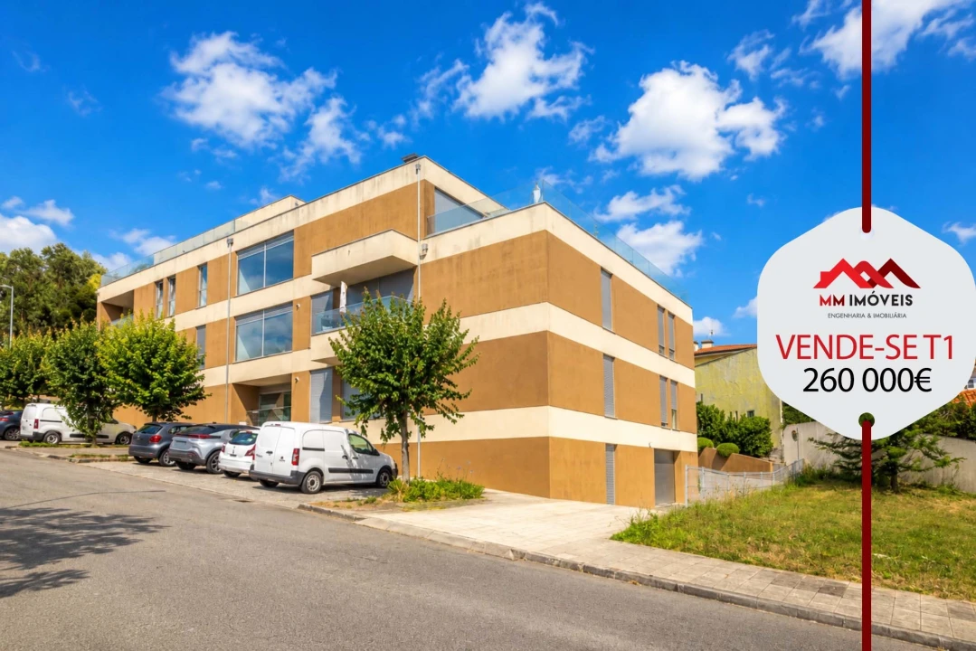 Apartamento T1 para Venda em Lousado Foto 1