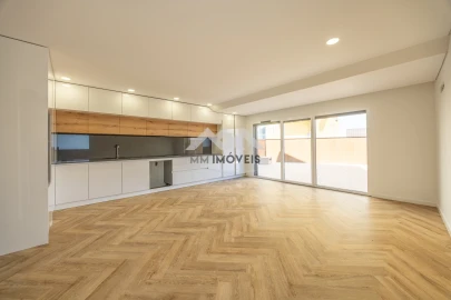 Moradia T3 para Venda em Gondomar (São Cosme), Valbom e Jovim