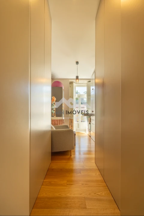 Apartamento T2 para Venda em Campanhã