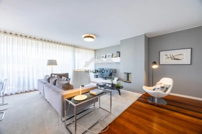 Apartamento T4 para Venda em Santa Marinha e São Pedro da Afurada