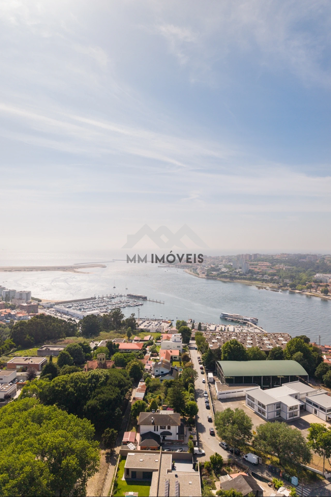 Apartamento T2 para Venda em Santa Marinha Foto 15