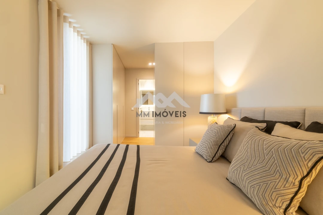 Apartamento T2 para Venda em Santa Marinha Foto 11