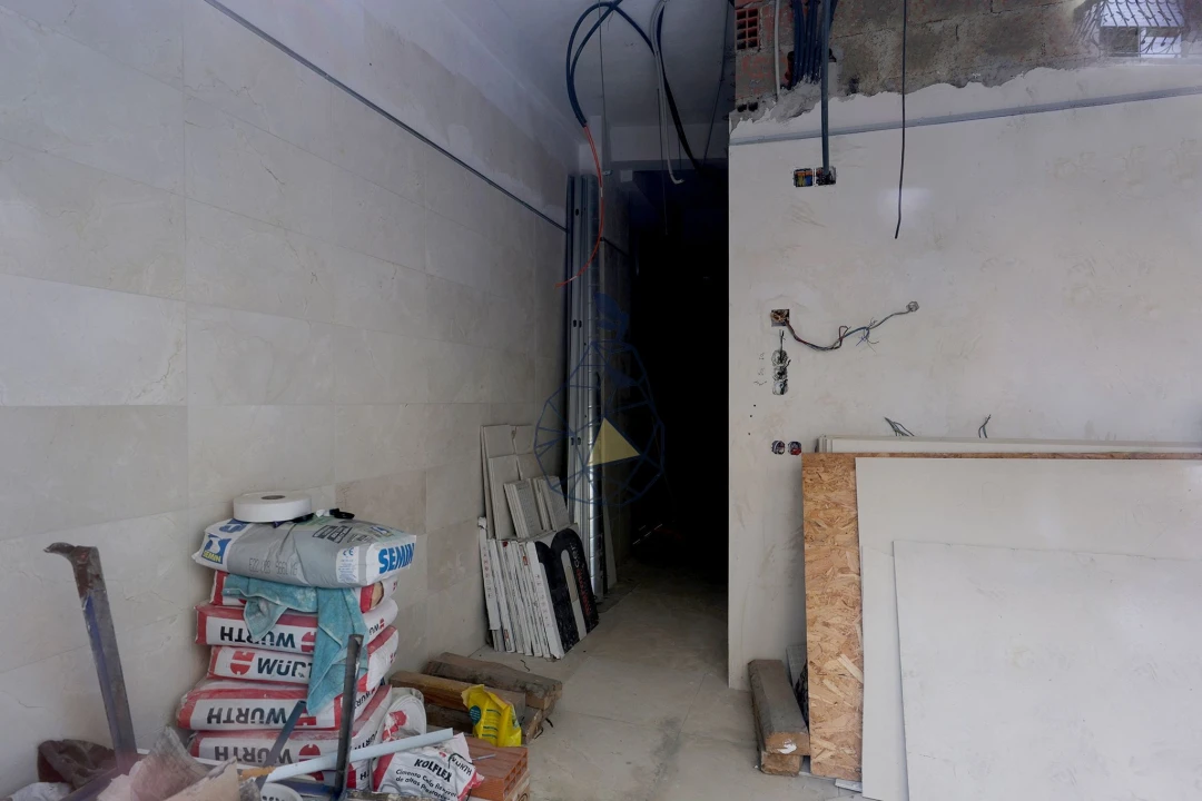 Negócio para Venda em Santo António Foto 7