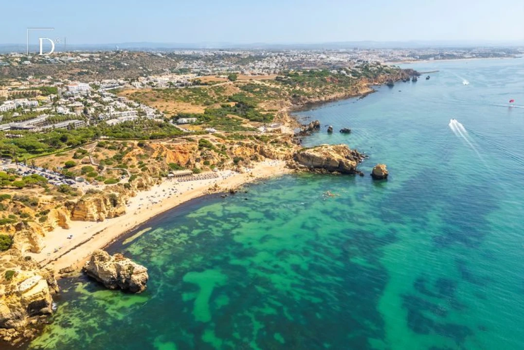 Moradia T4 para Venda em Albufeira e Olhos de Água Foto 36