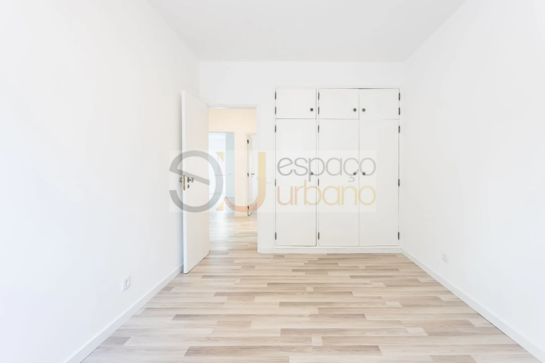 Apartamento T3 para Venda em Armação de Pera Foto 15