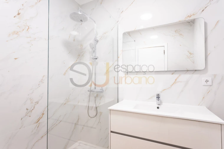 Apartamento T3 para Venda em Armação de Pera Foto 10